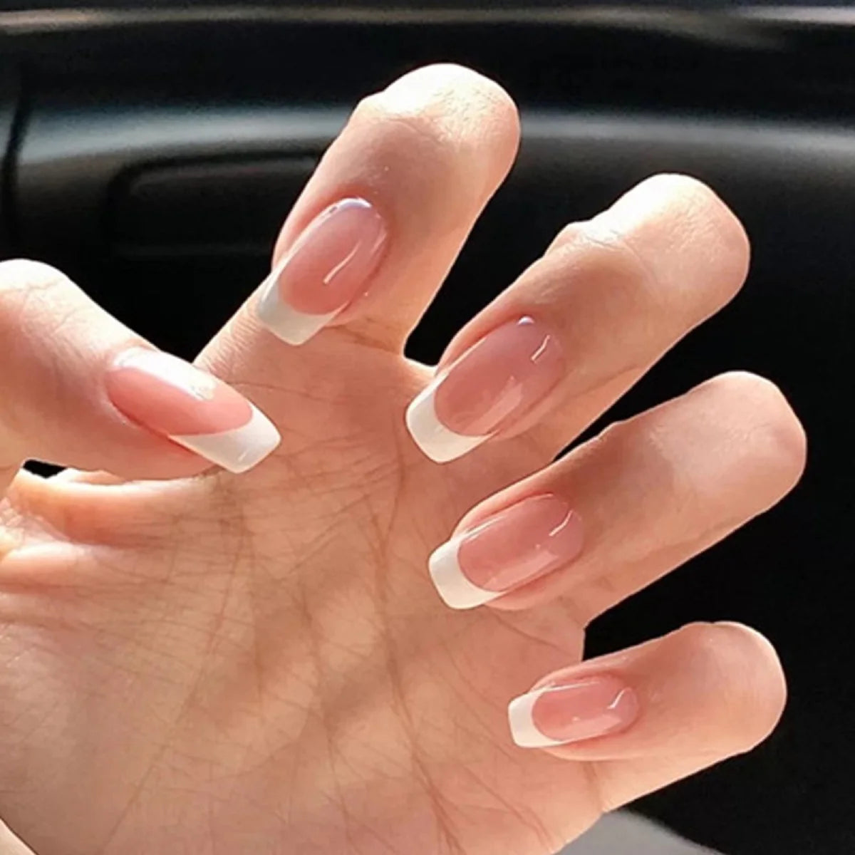 Novari White-edged Manicure