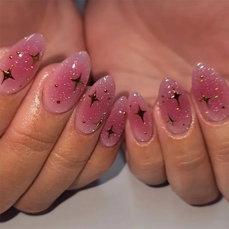 Novari French pointed daily Nails