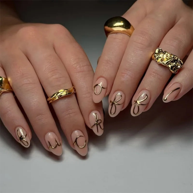 Novari French pointed daily Nails